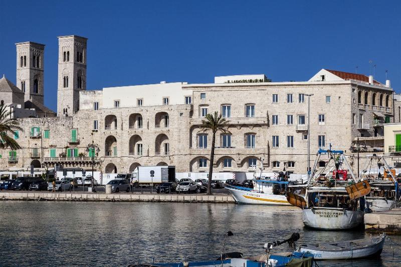 Dogana Resort Molfetta Buitenkant foto